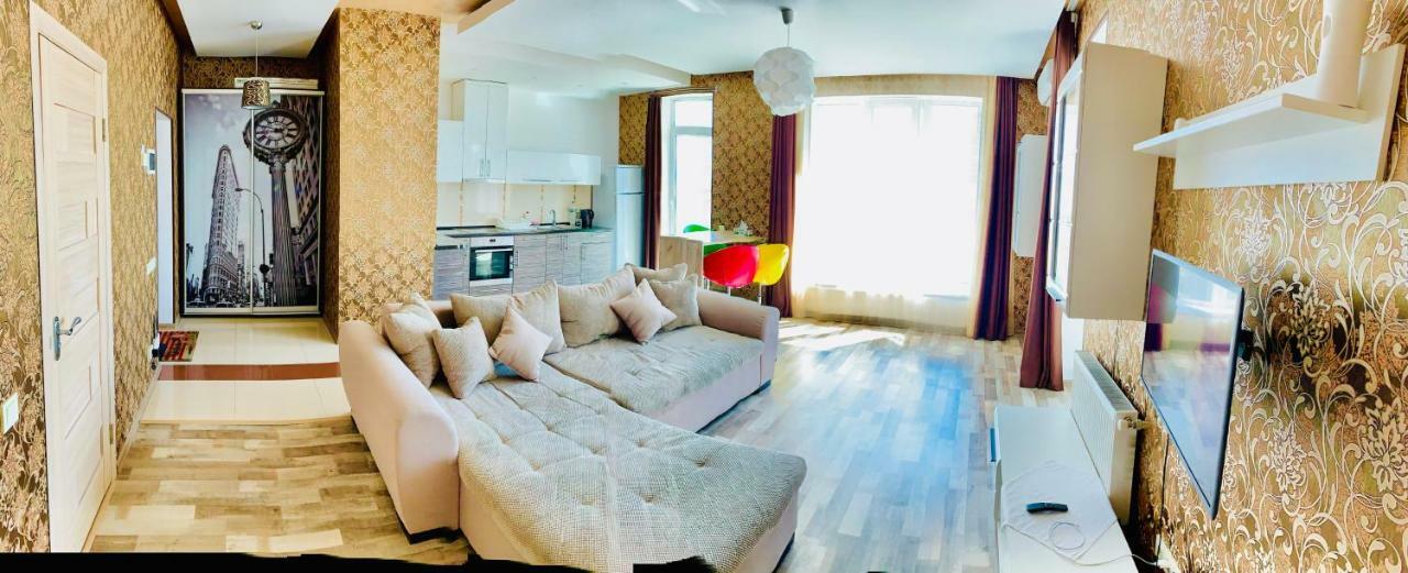*Де Елите На Литейной* Dnipro Dış mekan fotoğraf