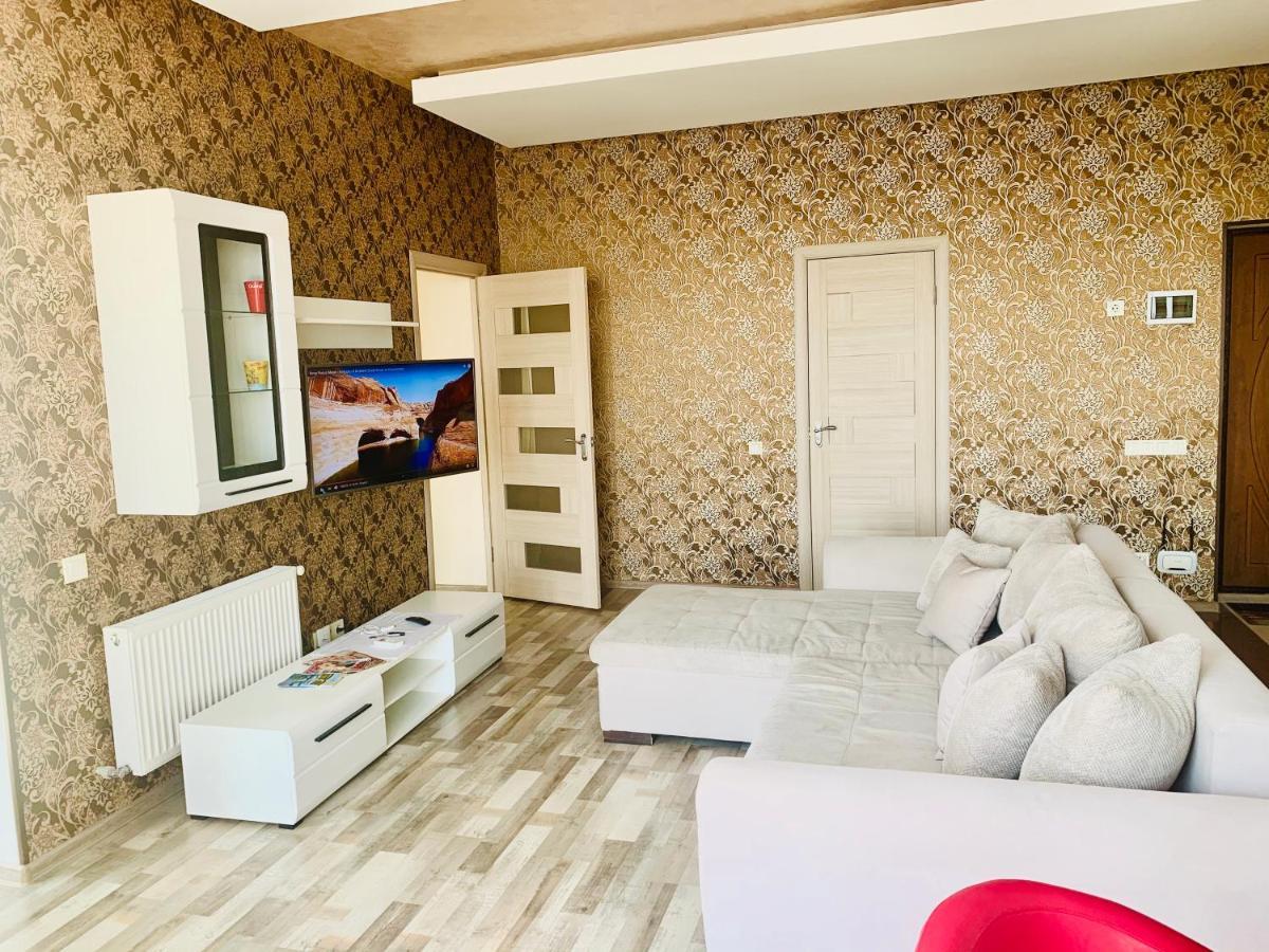 *Де Елите На Литейной* Dnipro Dış mekan fotoğraf